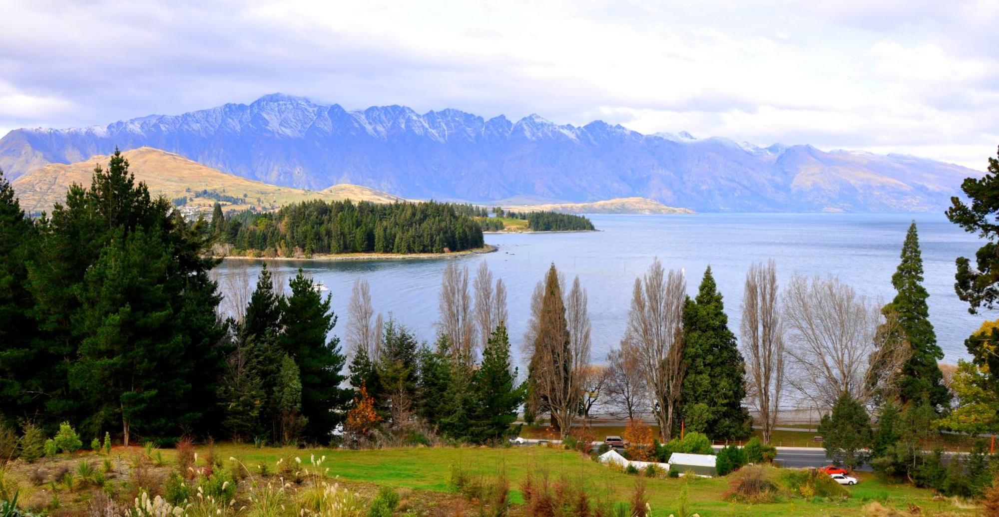 Highview Apartments Queenstown Buitenkant foto